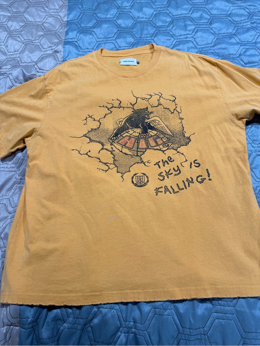 Honor the Gift Sky Is Falling distressed shirt large vintage streetwear american